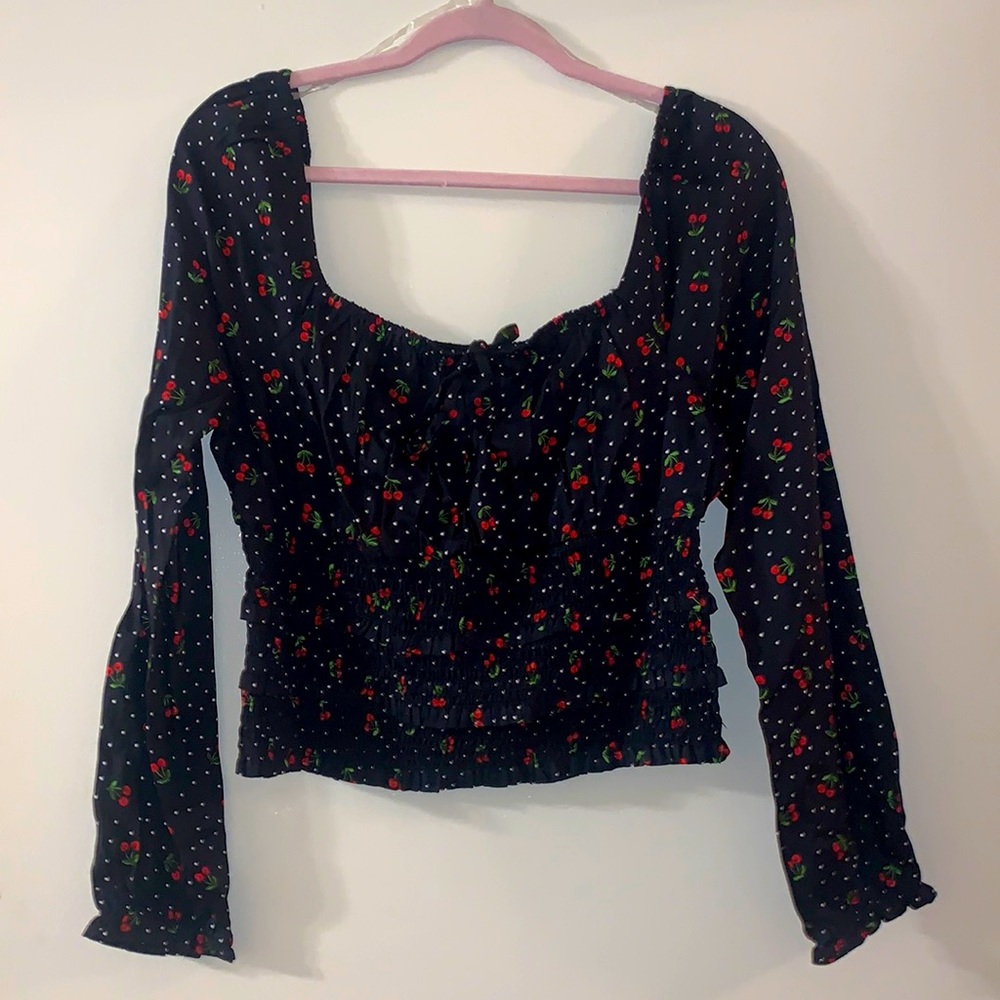NWT Never worn cherry-print crop peasant top w/long sleeves & square neckline